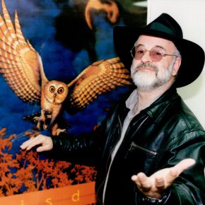 Во спомен на Тери Прaчет, икона на фантастичната проза