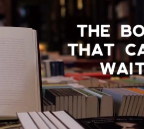 Книга што се самоуништува ако се чита бавно