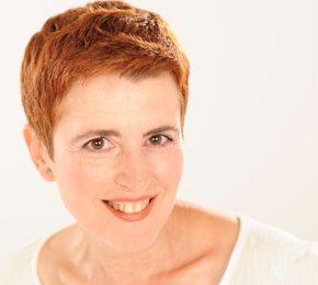 Марина Костова: „Монографија – артефакт од Македонија“